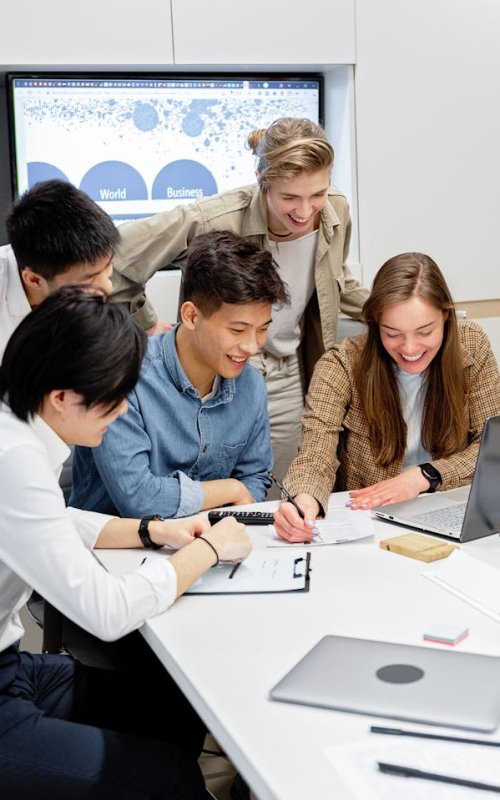 pexels-mikhail-nilov-7988235