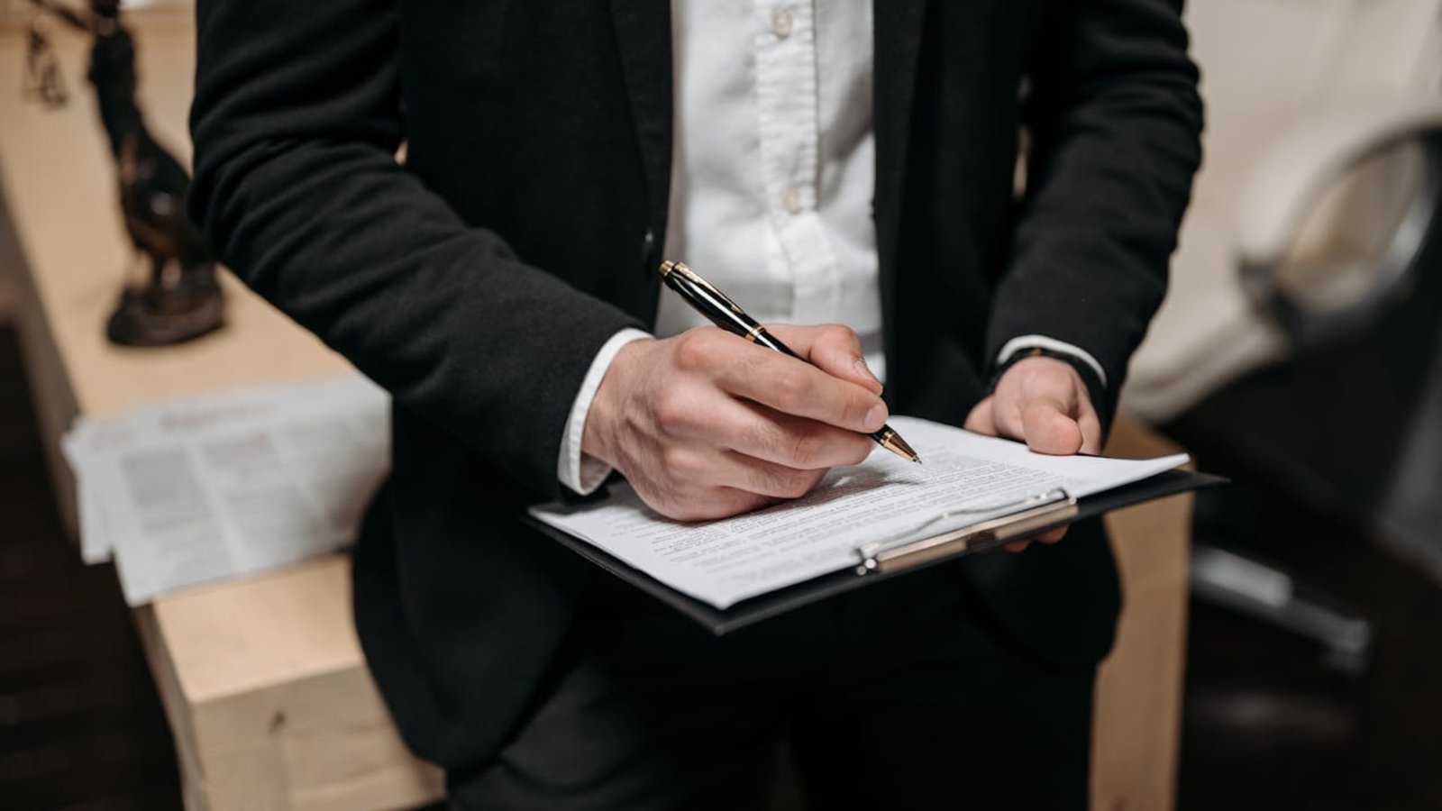 pexels-pavel-danilyuk-8112136