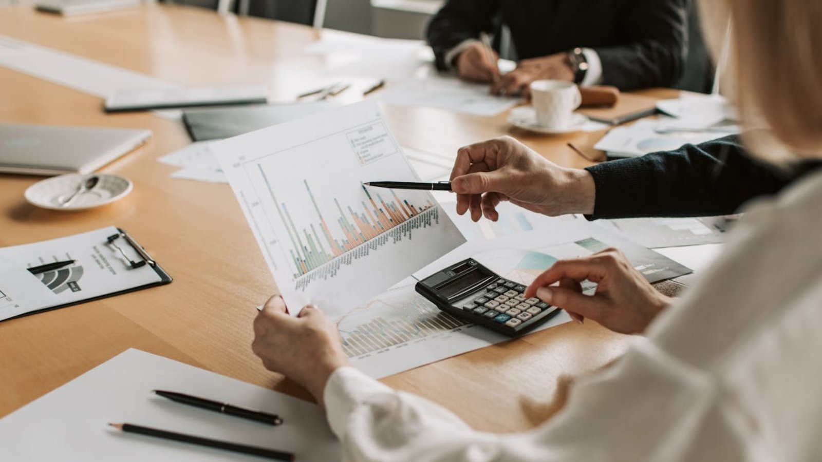 pexels-vlada-karpovich-7433837