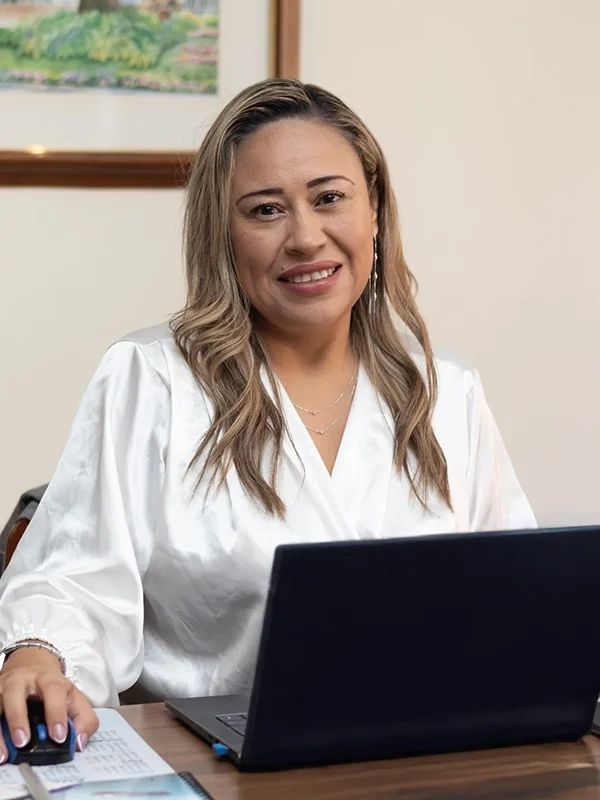 Equipo-Alsum-Camila-scaled